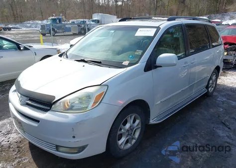 2004 Toyota Sienna Xle Limited z USA, uszkodzony, nr VIN 5TDZA22C44S211082